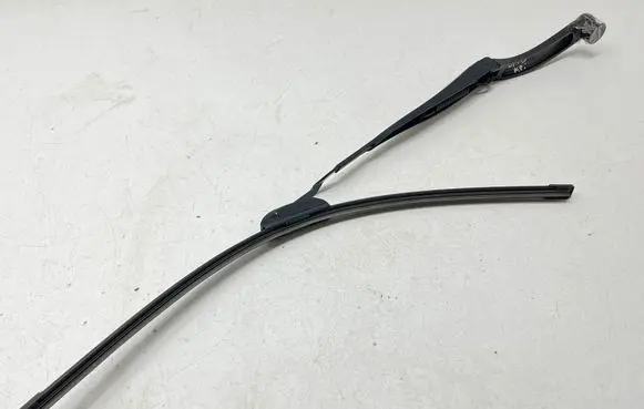 KIA Optima Windshield/front glass wiper blade 258010