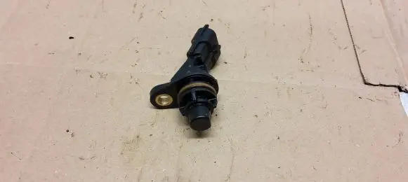 Ford Focus ST Camshaft speed sensor CM5112K073BB