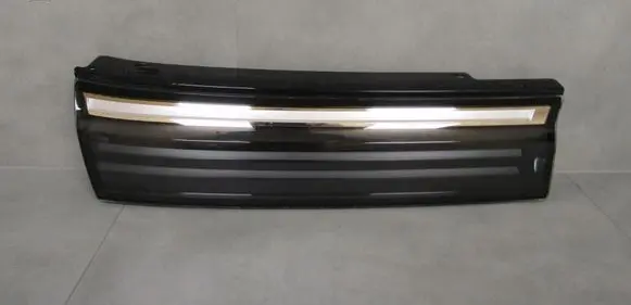 Volkswagen Tiguan Front bumper upper radiator grill 571853656A