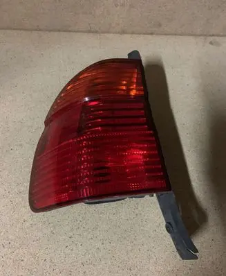 BMW 5 E39 Rear/tail lights 6900213