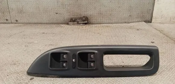 Skoda Octavia Mk2 (1Z) Electric window control switch 1Z1867171