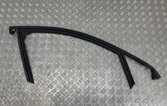 Opel Corsa F Rubber seal front door window/glass 9823226580