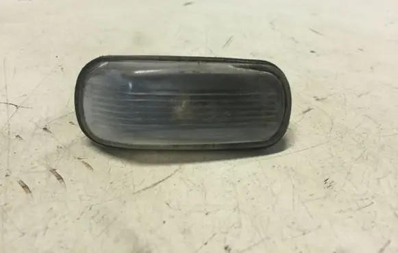 Saab 9-3 Ver1 Front fender indicator light