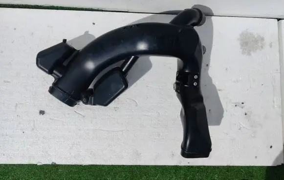 Honda Civic IX Intake resonator R3A