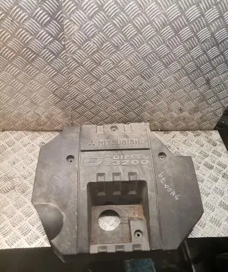 Mitsubishi Pajero Engine cover (trim) me192041
