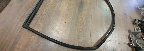 Hyundai ix35 Rubber seal rear door 