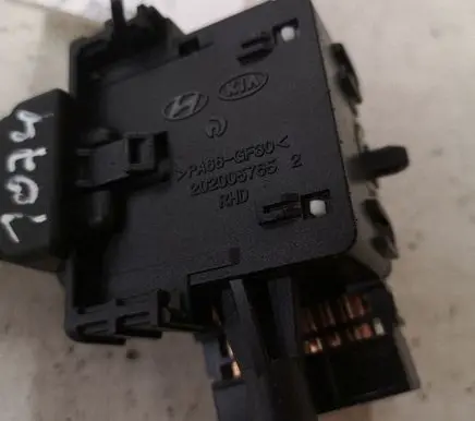 Hyundai Santa Fe Wiper control stalk 202005765