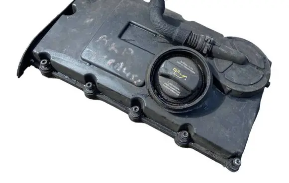 Volkswagen PASSAT B6 Rocker cam cover 03G103475