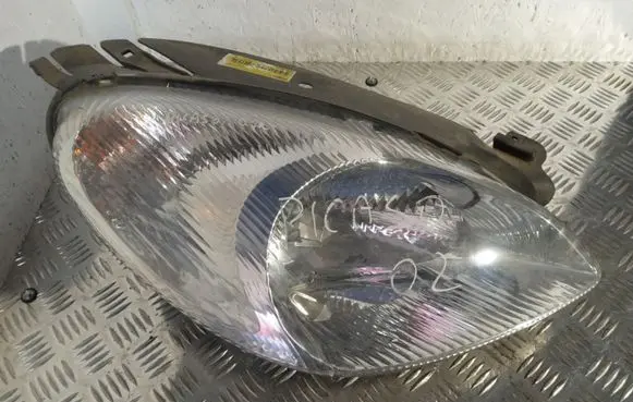 Citroen Xsara Picasso Headlight/headlamp