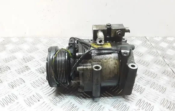 Ford Focus Air conditioning (A/C) compressor (pump) 1998N0V09