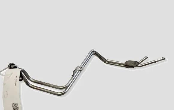 Audi A3 S3 8V Engine coolant pipe/hose 04E122157M