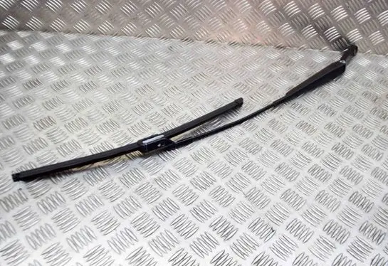 Volkswagen PASSAT B7 Windshield/front glass wiper blade 3AB955410