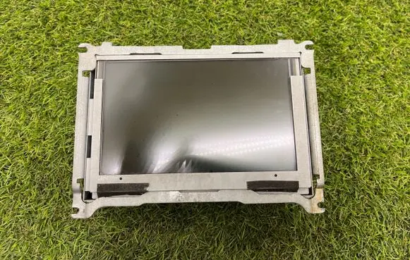 Jaguar XF Screen/display/small screen 8X2310E889AD QFJG701A 081910890