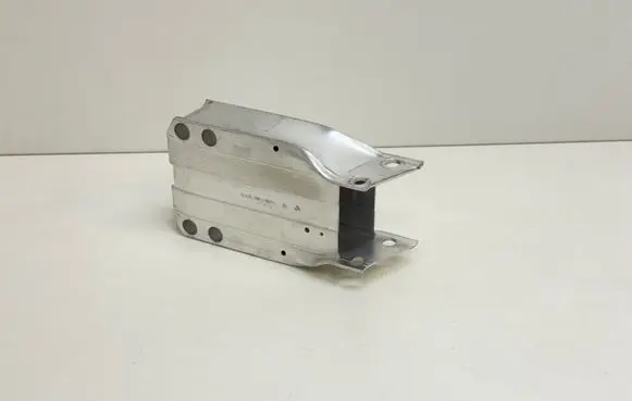 Mercedes-Benz EQE v295 Front bumper mounting bracket A2956208600