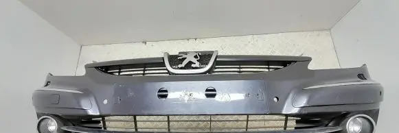 Peugeot 607 Front bumper 9649008677