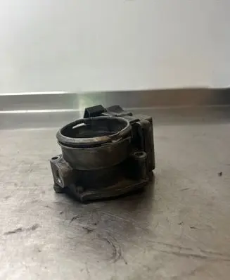 Skoda Octavia Mk2 (1Z) Throttle valve 03G128063
