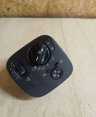 Mercedes-Benz C W203 Light switch A2035450604 24406574725 04058515