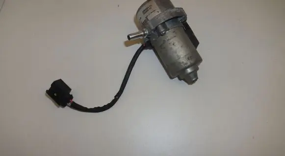 BMW M3 e92 Vacuum pump 2283333