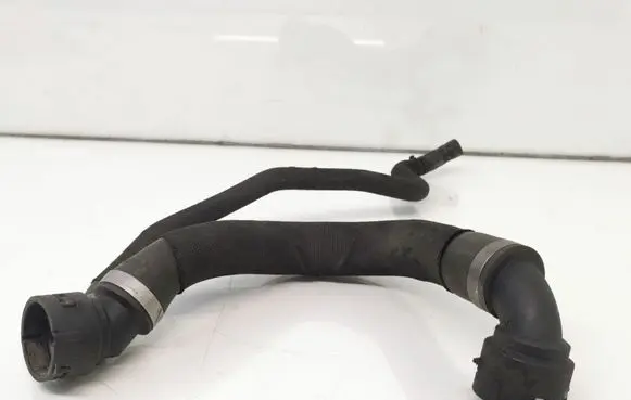 Audi A4 S4 B6 8E 8H Engine coolant pipe/hose 8E01211013