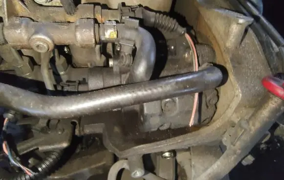 Alfa Romeo 166 Fuel injection high pressure pump 0445010006