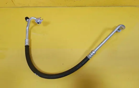 Chrysler PT Cruiser Air conditioning (A/C) pipe/hose 05264818AC
