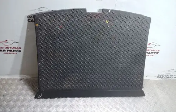 Trunk/boot mat liner