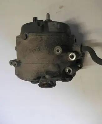 Mercedes-Benz E W210 Generator/alternator A0001501650