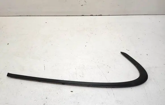BMW 1 F20 F21 Rear side glass trim 
