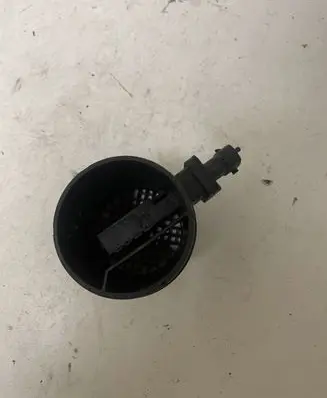 Suzuki SX4 Mass air flow meter F00C2G8333