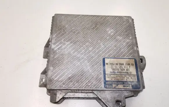 Mercedes-Benz C W202 Engine control unit/module A0165457632
