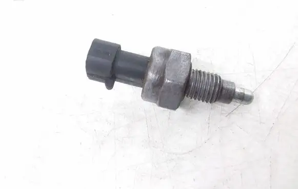 Opel Astra H Reversing light switch sensor 9185908