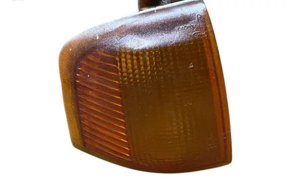 Front indicator light