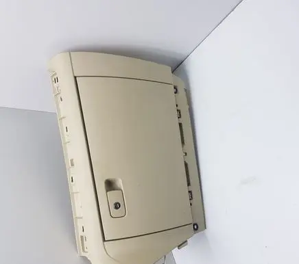 Volkswagen PASSAT B7 USA Glove box 561857097L