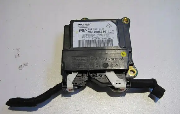 Peugeot Partner III Other interior part 9841008680