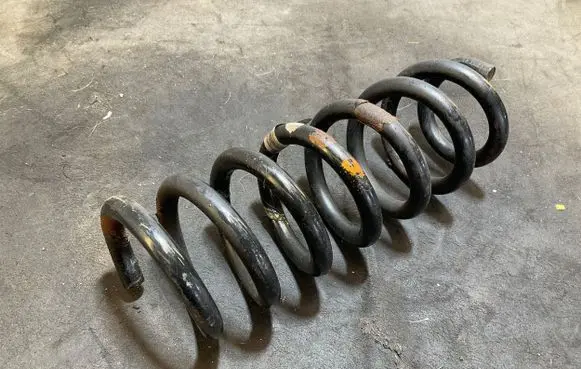 Land Rover Discovery Sport Rear coil spring