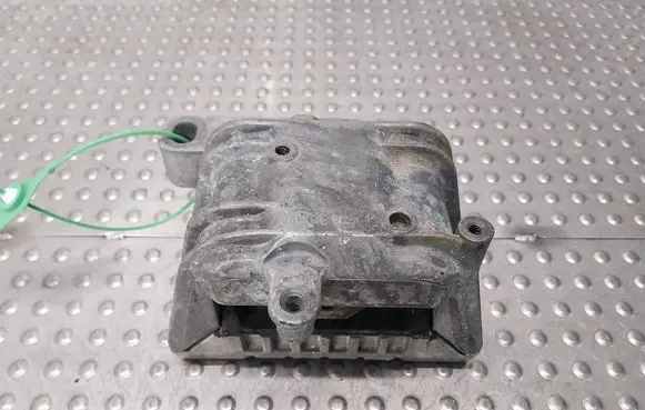 Volkswagen Golf V Engine mount vacuum valve 1K0199262P