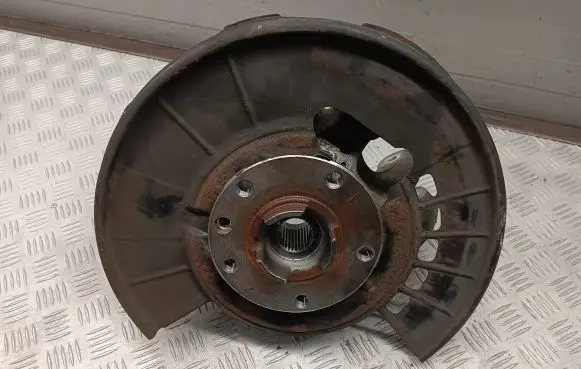 Porsche Cayenne (92A) Rear wheel hub 95833161201 7P0609404F
