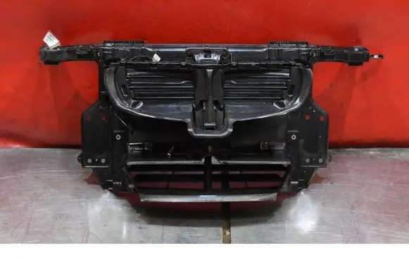 BMW 1 E82 E88 Front bodywork piece 