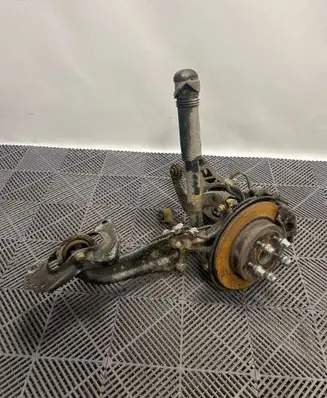Toyota C-HR I Rear wheel hub spindle/knuckle 