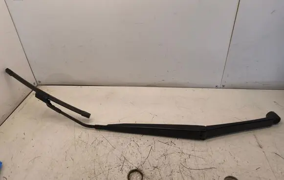 Toyota C-HR II Front wiper blade arm 85211F4090