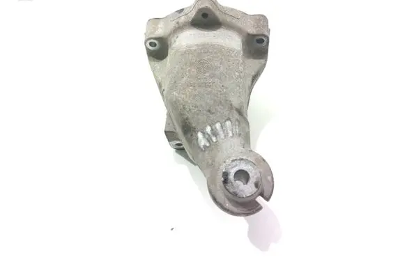 Mercedes-Benz E W212 Engine mounting bracket A6512233504