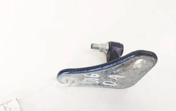 Mercedes-Benz CLK A209 C209 Front door upper hinge 