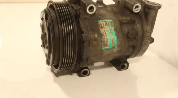 Alfa Romeo GT Air conditioning (A/C) compressor (pump) 60653652
