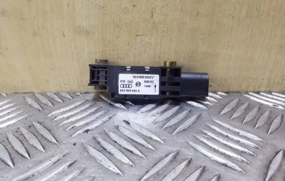 Audi A4 S4 B6 8E 8H Airbag deployment crash/impact sensor 8E0959643A