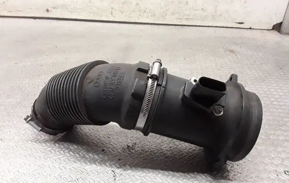 Audi A6 S6 C6 4F Mass air flow meter 059906461K