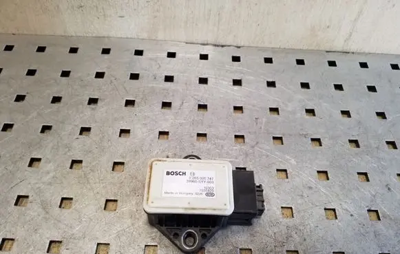 Honda CR-V ESP acceleration yaw rate sensor 0265005747 39960SYY003
