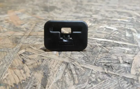 Mercedes-Benz S W140 Fuel tank cap trim 1296900014