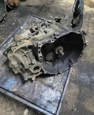Renault Megane II Manual 5 speed gearbox