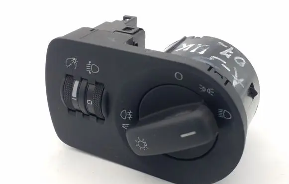 Audi A3 S3 8P Light switch 8P2941531J 04056771