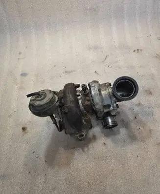 Toyota Corolla Verso AR10 Turbo